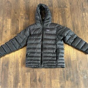 Patagonia Men's Black Puffer Jacket